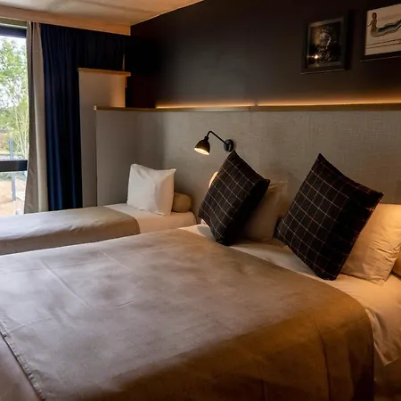Greet La Rochelle Centre Hotel 3*