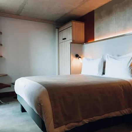 Ibis Styles Centre Gare Hotell 3*