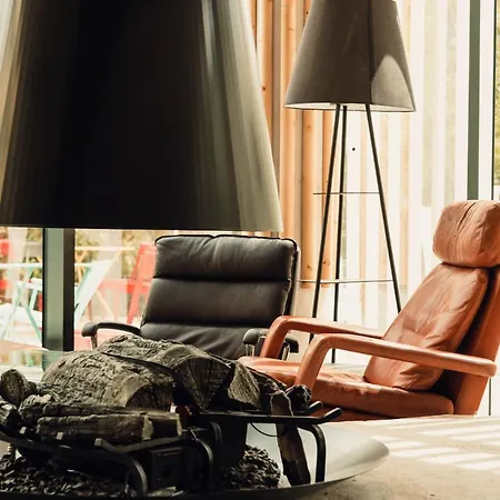 Greet La Rochelle Centre Hotel 3*