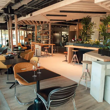 Ibis Styles Centre Gare 拉罗歇尔