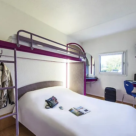 Ibis Styles Centre Gare Hotel 3*